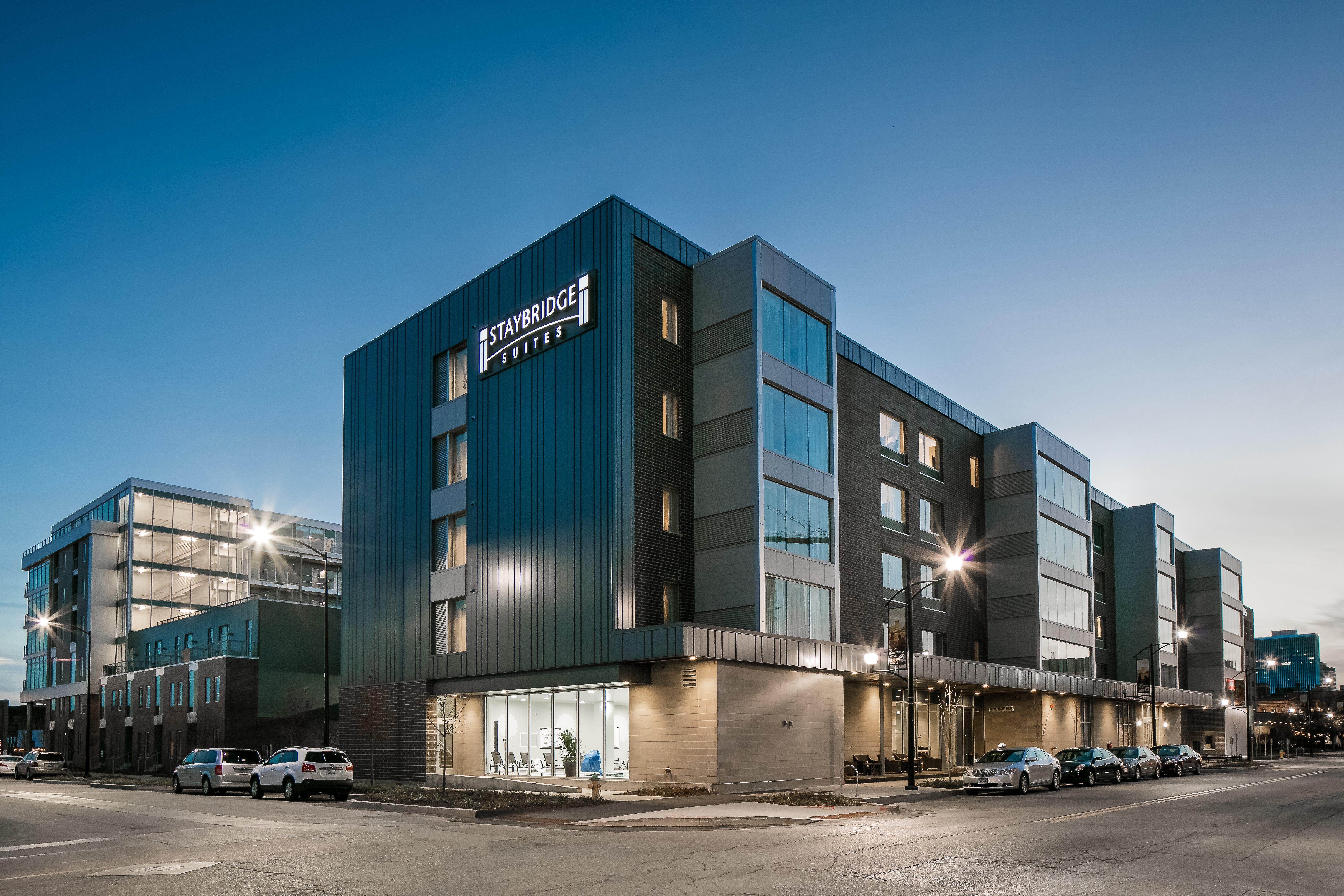 Staybridge Suites Des Moines Downtown By Ihg Dış mekan fotoğraf