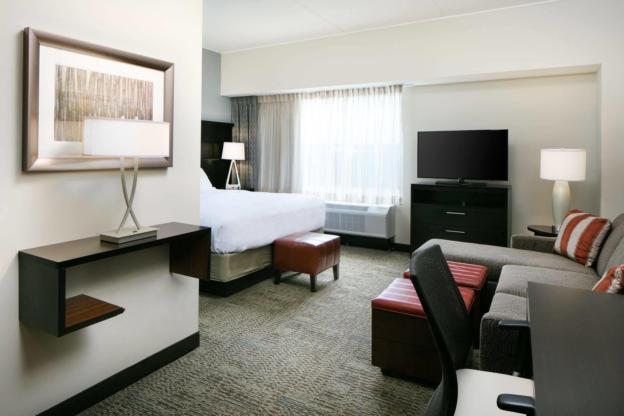 Staybridge Suites Des Moines Downtown By Ihg Dış mekan fotoğraf