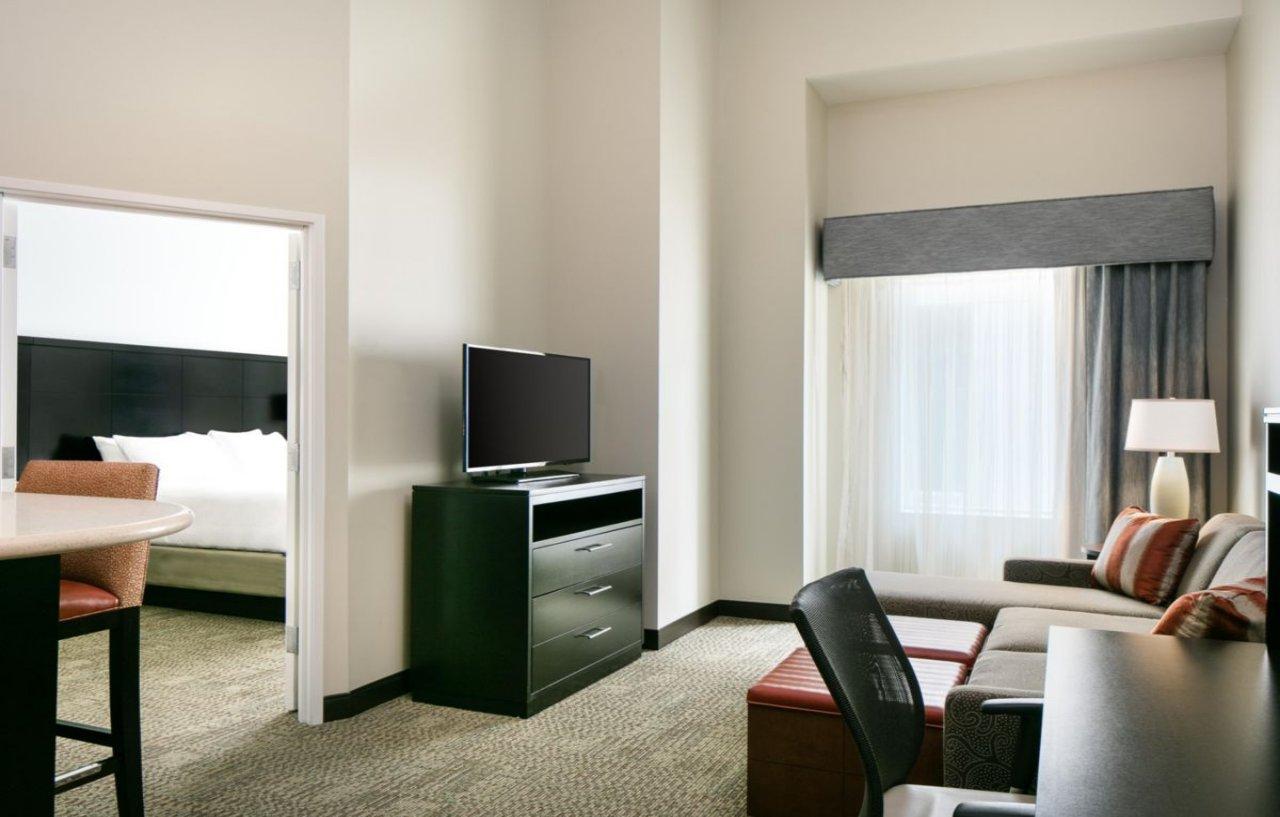 Staybridge Suites Des Moines Downtown By Ihg Dış mekan fotoğraf